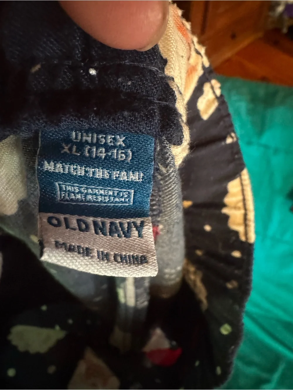 Old Navy Navy and Red Santa Print Kids Pajama Set
